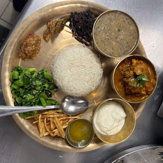 Chicken Thali Set(Thakali)