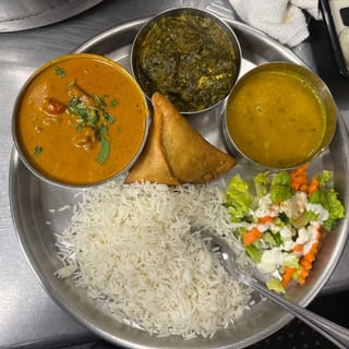 Non Veg Thali- (for 1 People)