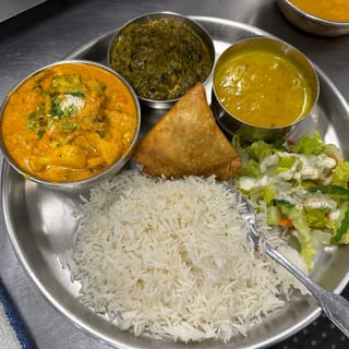 Veg Thali for 1