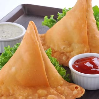 Samosa 1 pcs
